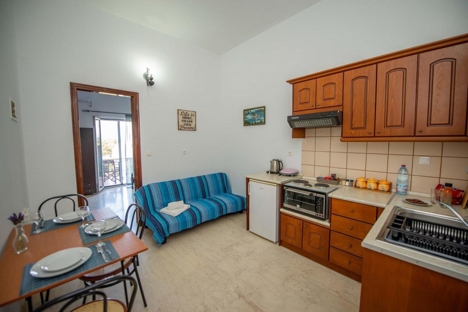 Lena'S Apartments Astrakeri Экстерьер фото